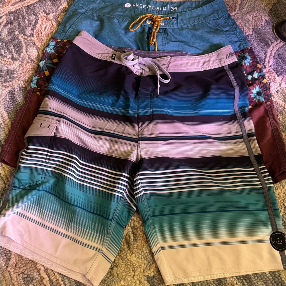 Geometric Patterned Shorts With Drawstring - image 2